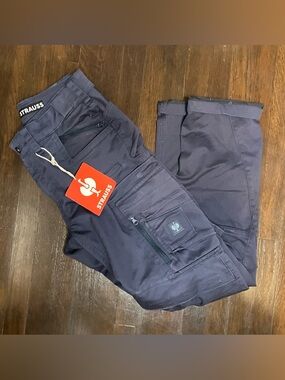 Men’s Strauss CARGO WORK PANTS E.S.MOTION TEN NWT